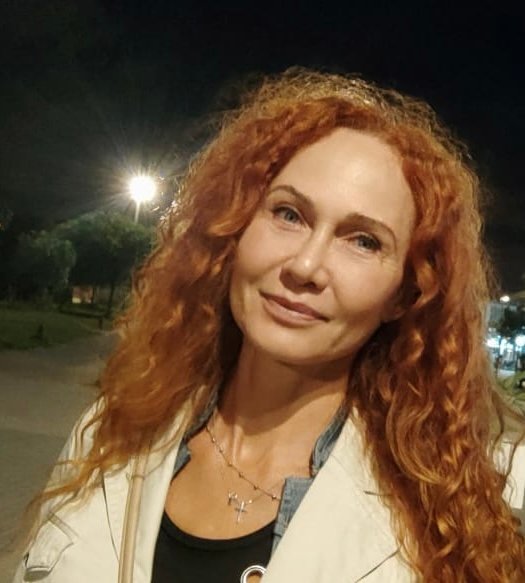 Profile picture of Cintia